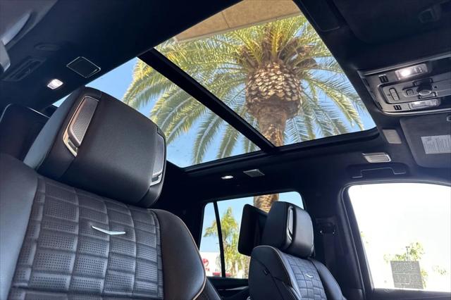 2024 Cadillac Escalade 4WD Sport Platinum