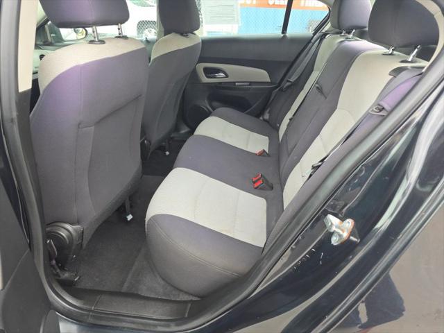2013 Chevrolet Cruze LS Auto