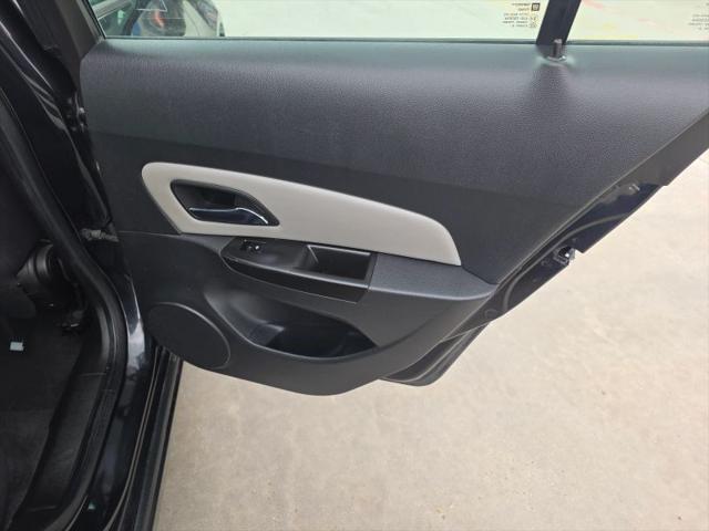 2013 Chevrolet Cruze LS Auto
