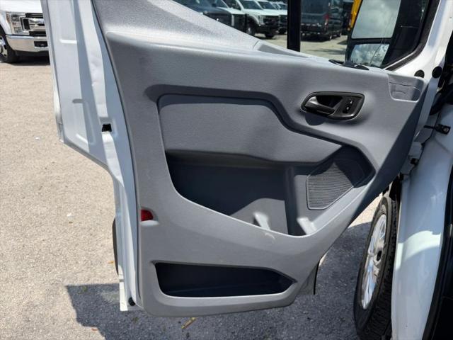 2019 Ford Transit Medium Roof w/Sliding Side Door w/LWB