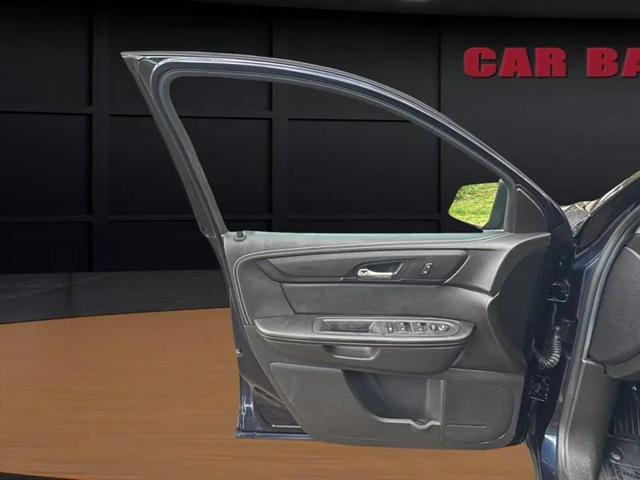 2016 GMC Acadia SLE-2