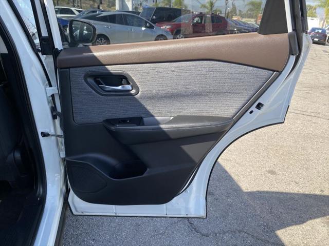 2021 Nissan Rogue SV FWD