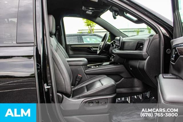 2025 Chevrolet Suburban 4WD Z71