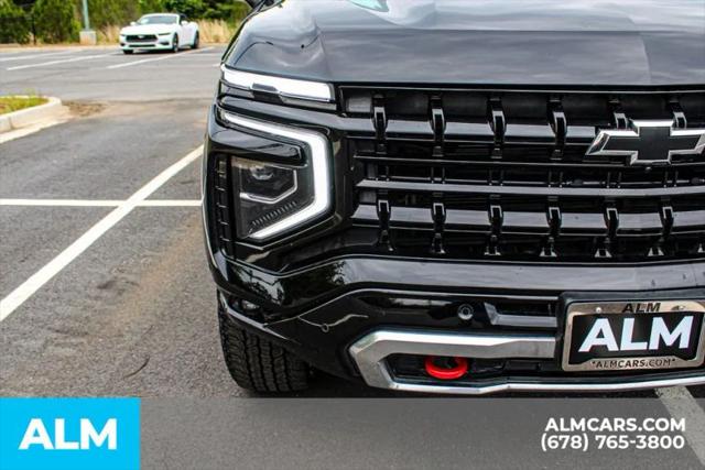 2025 Chevrolet Suburban 4WD Z71