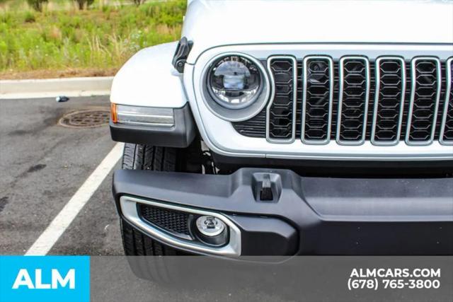 2025 Jeep Wrangler 4-Door Sahara 4x4