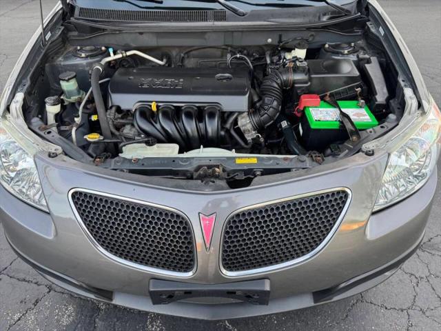 2006 Pontiac Vibe Base
