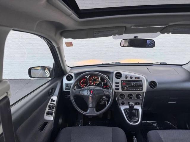2006 Pontiac Vibe Base