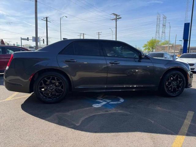 2022 Chrysler 300 Touring L AWD