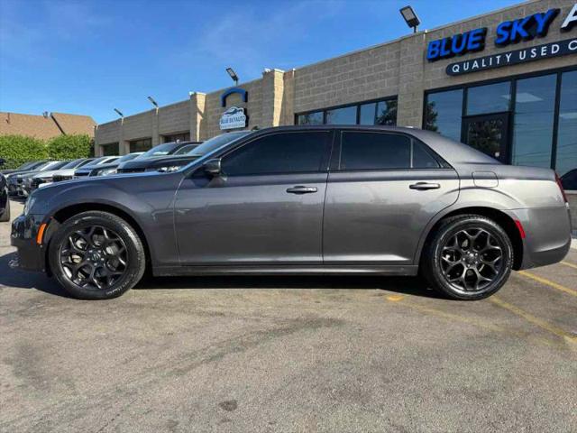2022 Chrysler 300 Touring L AWD