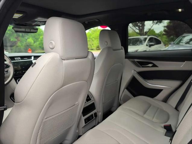 2025 Jaguar F-PACE R-Dynamic S P250 AWD Automatic