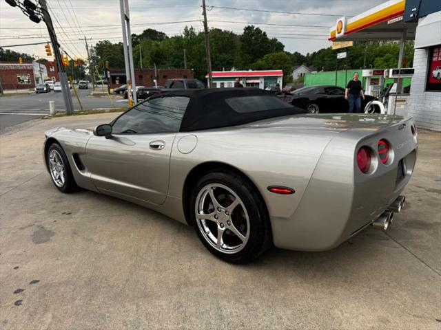 2001 Chevrolet Corvette Base