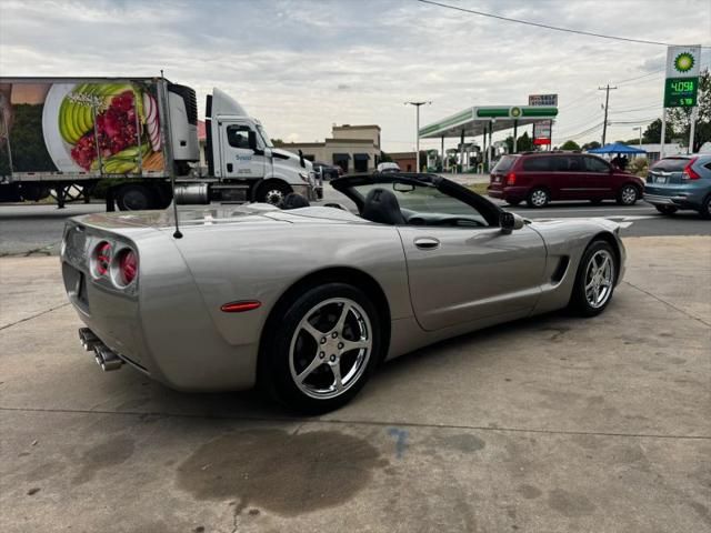 2001 Chevrolet Corvette Base