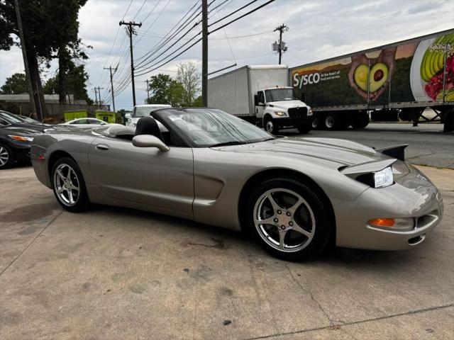 2001 Chevrolet Corvette Base