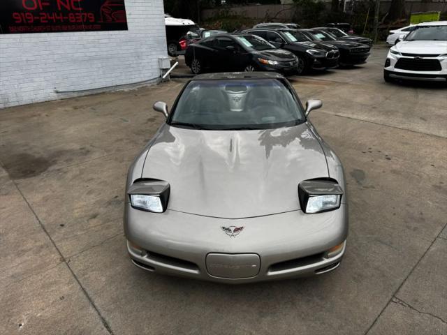 2001 Chevrolet Corvette Base