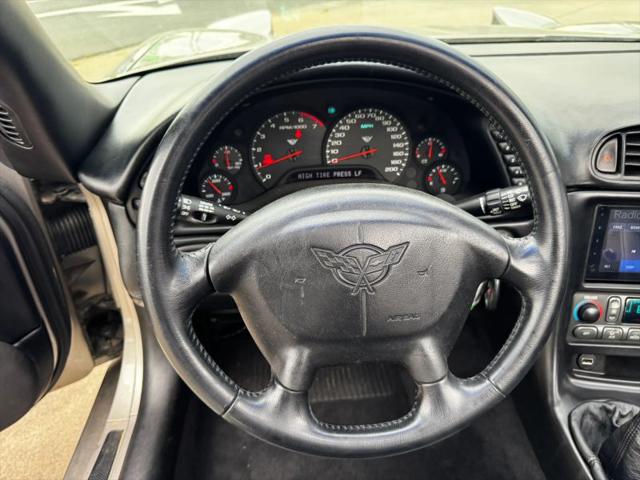 2001 Chevrolet Corvette Base
