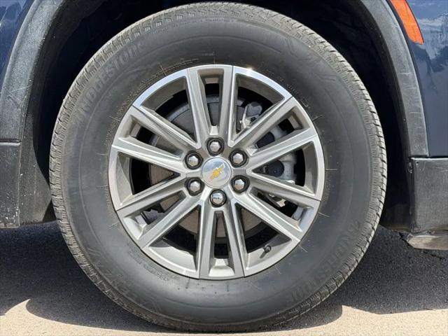 2023 Chevrolet Traverse FWD LT Cloth