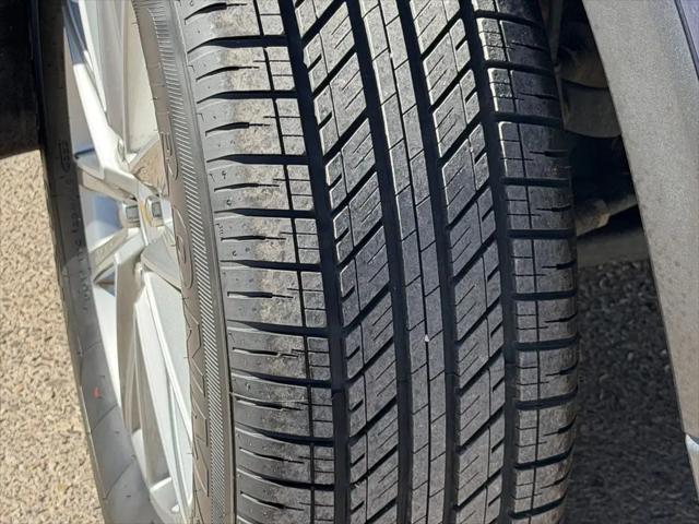 2023 Chevrolet Traverse FWD LT Cloth