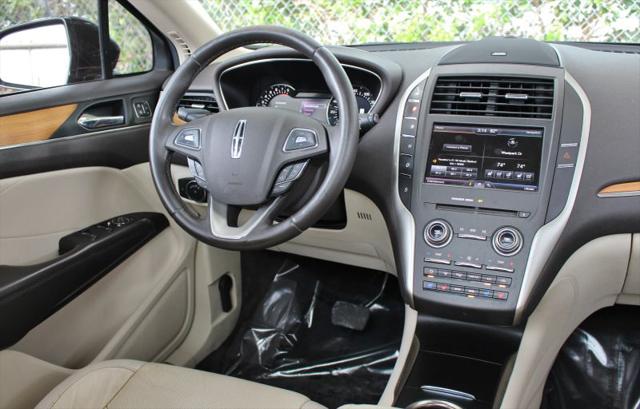 2015 Lincoln MKC Base