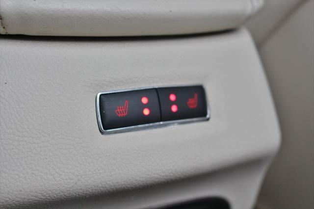 2015 Lincoln MKC Base