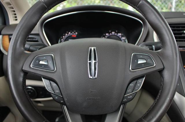 2015 Lincoln MKC Base