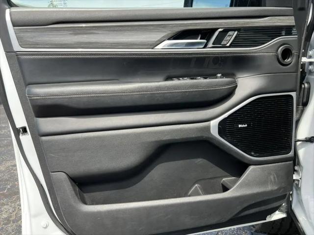 2022 Jeep Wagoneer Series III 4x4