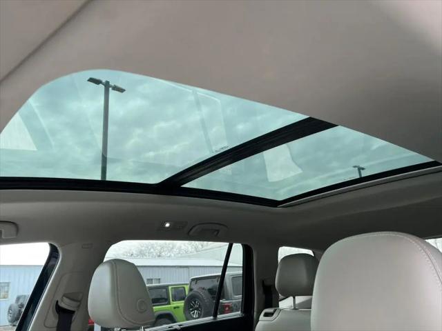 2022 Volkswagen Atlas 3.6L V6 SEL R-Line