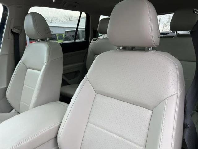 2022 Volkswagen Atlas 3.6L V6 SEL R-Line