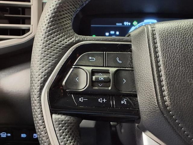 2025 Toyota Sequoia SR5