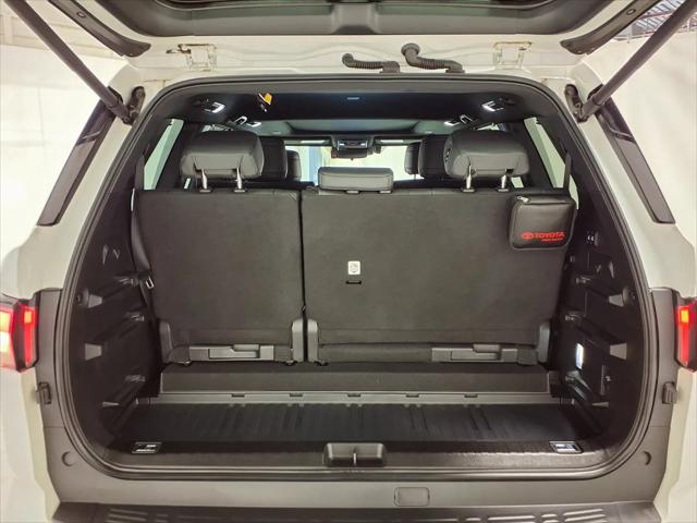 2025 Toyota Sequoia SR5