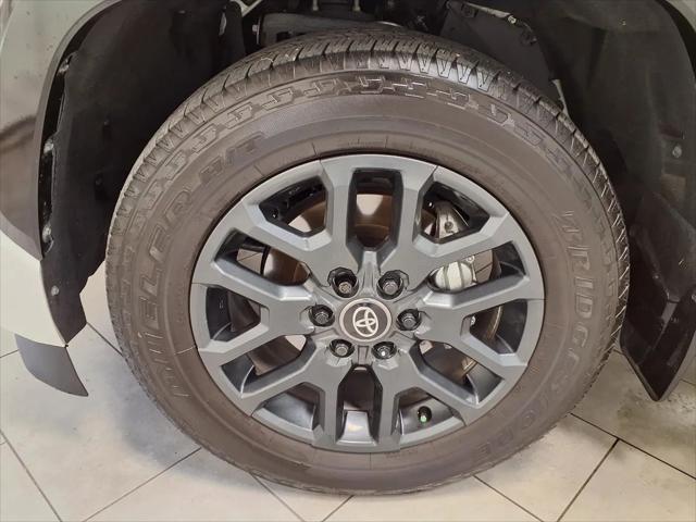 2025 Toyota Sequoia SR5