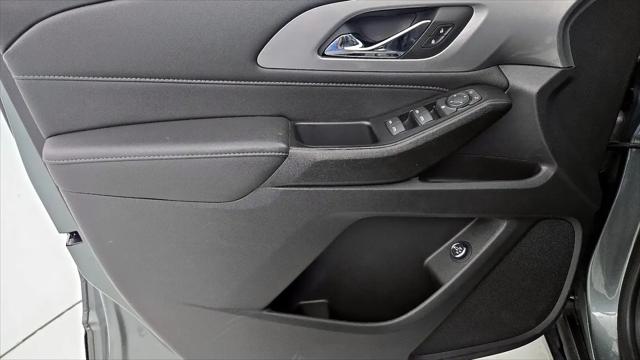 2023 Chevrolet Traverse AWD LT Cloth