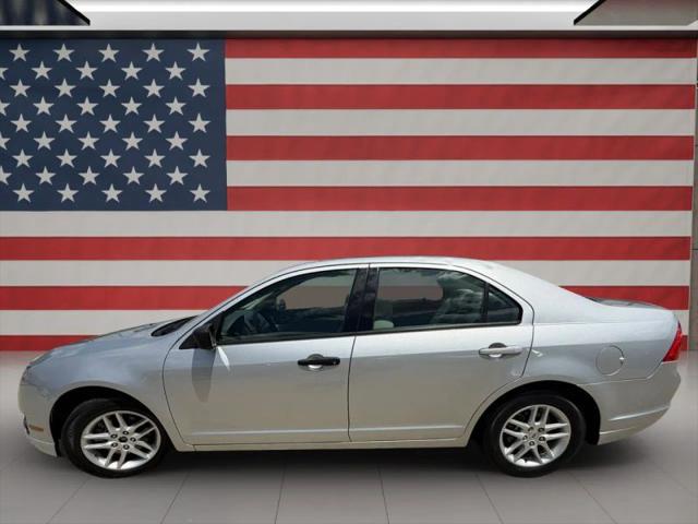 2010 Ford Fusion S
