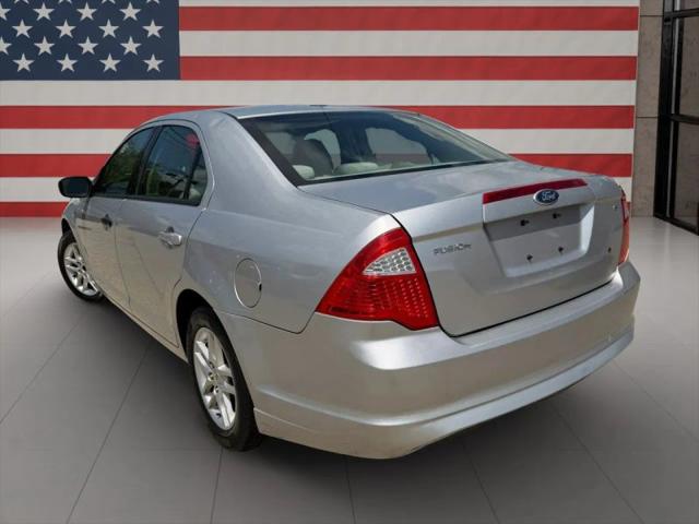 2010 Ford Fusion S