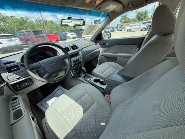 2010 Ford Fusion S