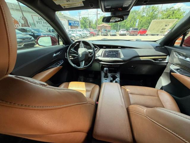 2020 Cadillac XT4 FWD Premium Luxury
