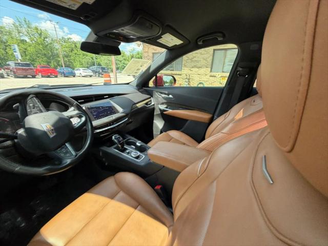 2020 Cadillac XT4 FWD Premium Luxury