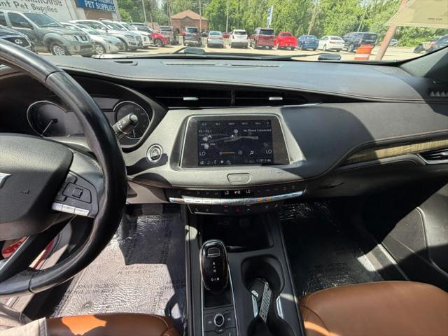 2020 Cadillac XT4 FWD Premium Luxury