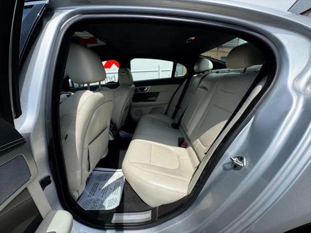 2012 Jaguar XF Portfolio