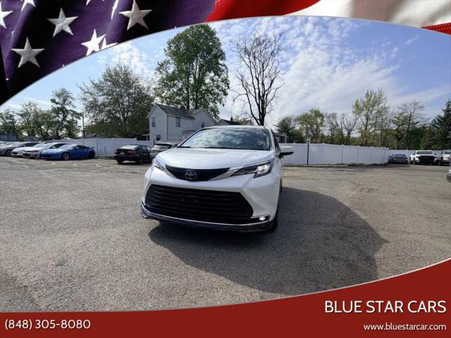 2022 Toyota Sienna XLE for sale in Jamesburg, NJ