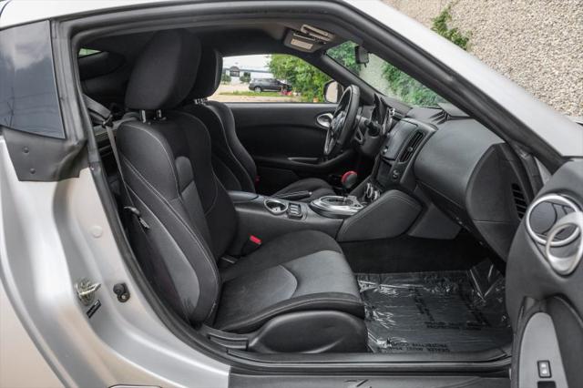 2014 Nissan 370Z Base