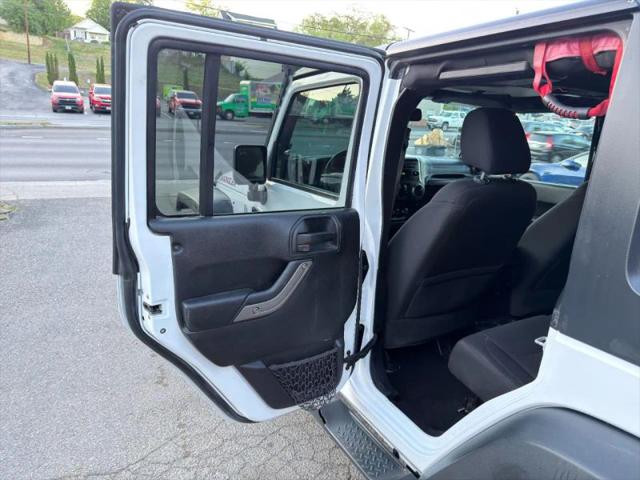2016 Jeep Wrangler Unlimited Sport