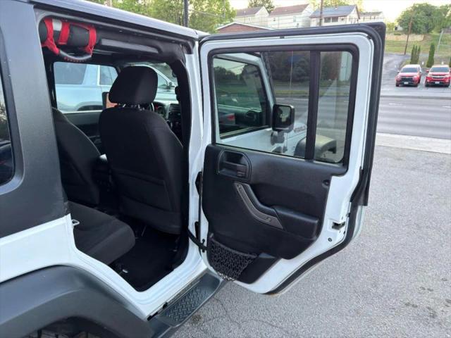 2016 Jeep Wrangler Unlimited Sport