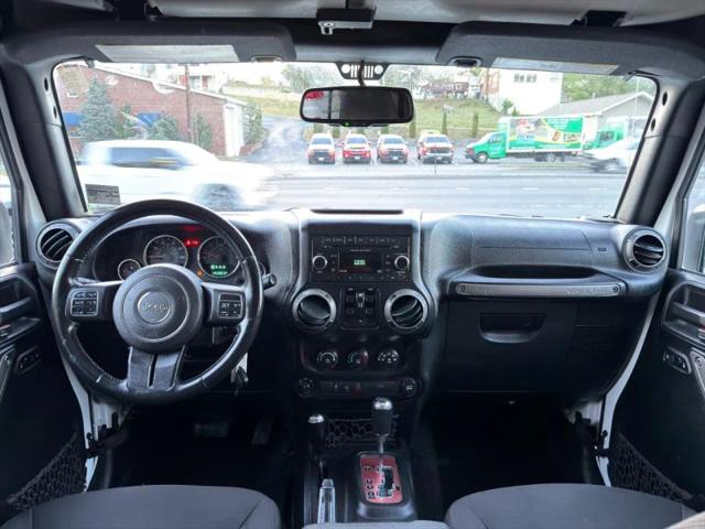 2016 Jeep Wrangler Unlimited Sport