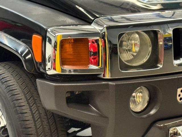 2006 HUMMER H3 Base