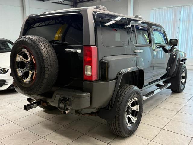 2006 HUMMER H3 Base