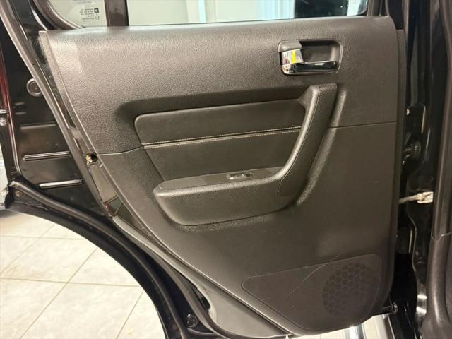 2006 HUMMER H3 Base