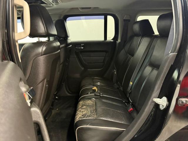 2006 HUMMER H3 Base