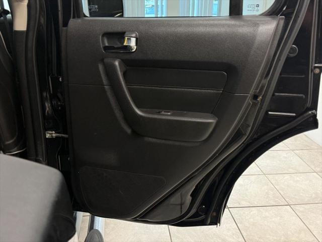 2006 HUMMER H3 Base