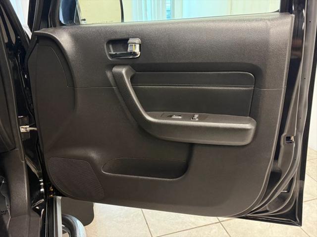 2006 HUMMER H3 Base