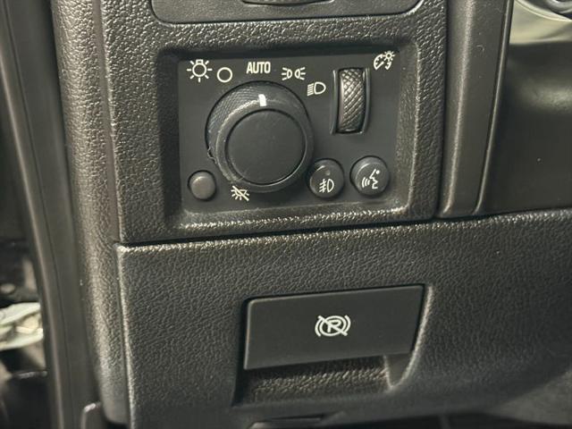 2006 HUMMER H3 Base